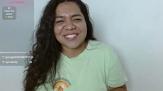 yulissa18 webcam