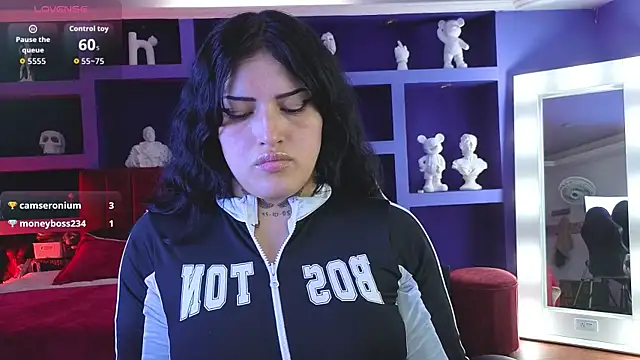 sari_belle webcam