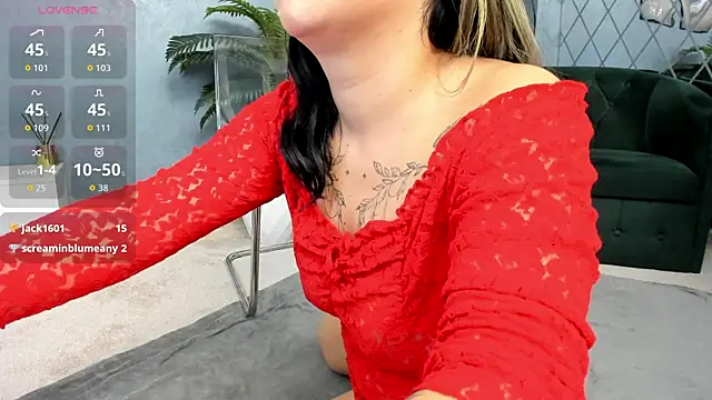 ashleybrook13 - AshleyBrook13's free webcam - UK Sex Cams