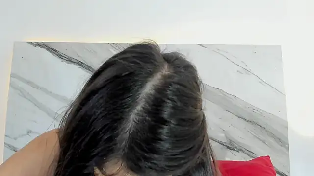 thamiina_ webcam