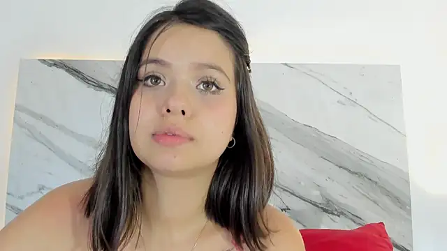 thamiina_ webcam