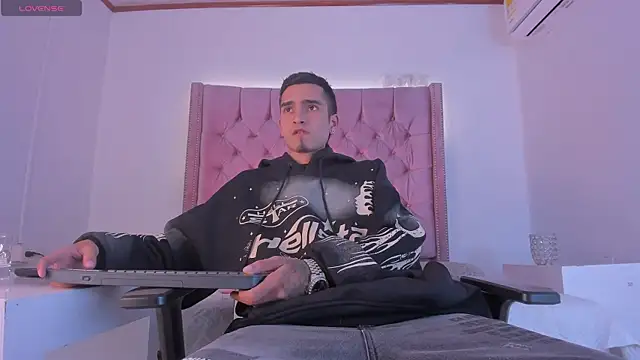 Ethan_Boy_ webcam
