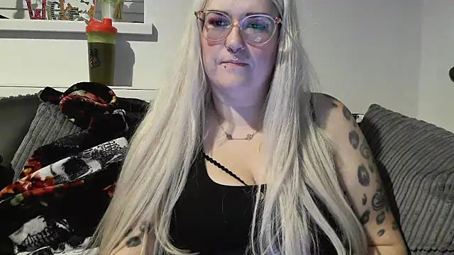 Sizzling_Indie36 webcam