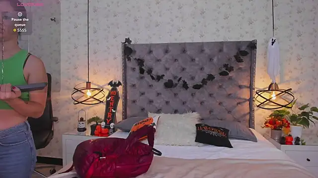 Aprilwatson webcam