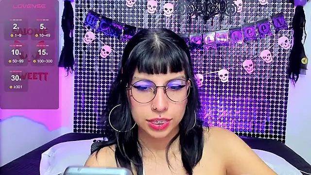 Rose_72 webcam
