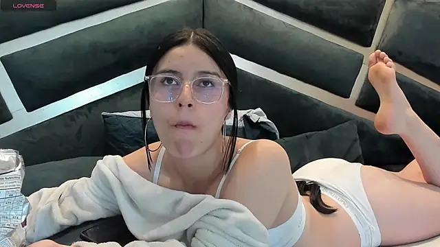 maddy_jaclsonw webcam