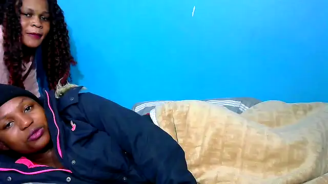 SweetHoney21_ webcam