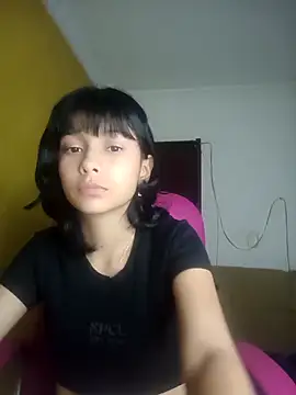 xoxo_milk webcam
