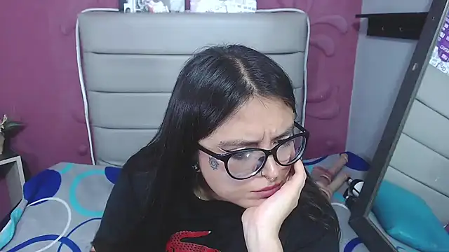 Cailing_Zu webcam