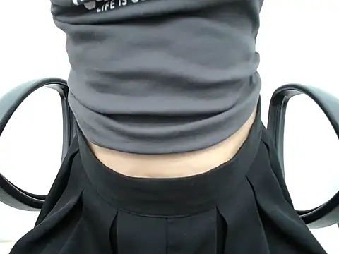 _Lady- webcam