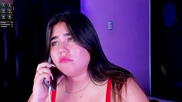 MadissonLee__ webcam