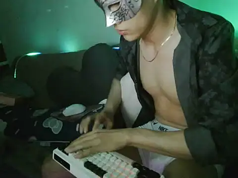 boyhigh1997 webcam