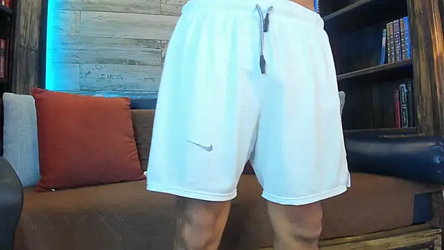 Donovan_Desmond webcam