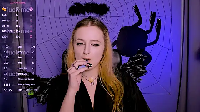 luna_berryy (F young) - flash ass