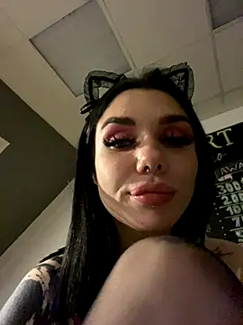 MaeveMoon webcam