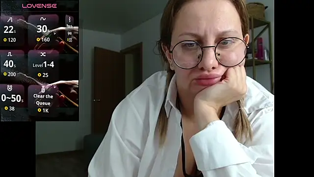 Avrora__Love webcam
