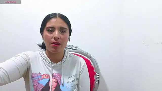 EmilyGala webcam