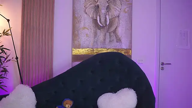 NinaSolenne webcam