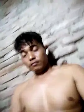 erikilham99 (M young) - Live