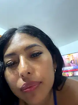 emmyjhonson07 webcam
