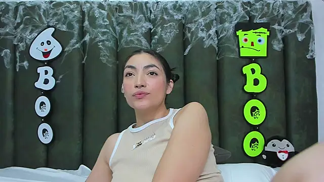 ThailyCherry webcam