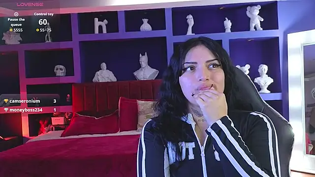 sari_belle webcam