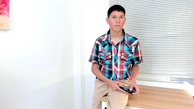 Little_liam webcam