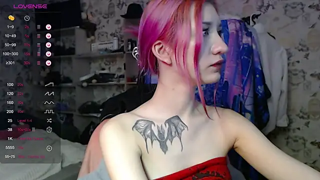 Dreamy_Red_Girl webcam