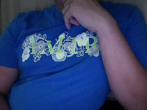 zeusmasterhorny live cam screenshot male on TipShow – Interactive Live Cam Shows