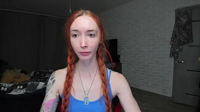 roxy_silver - Roxy_Silver's free webcam - UK Sex Cams