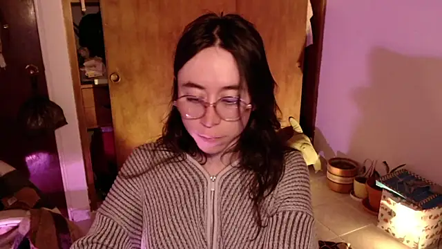 emily_pearl_ webcam