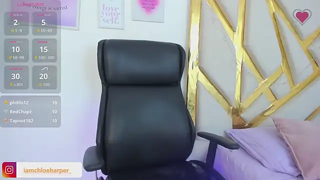 ChloeHarper_ webcam