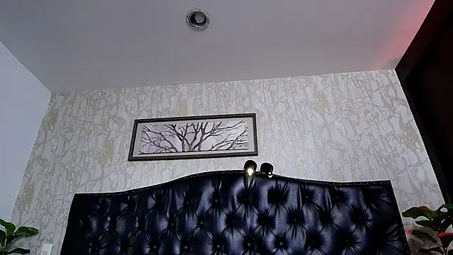 Sam_Rouge webcam