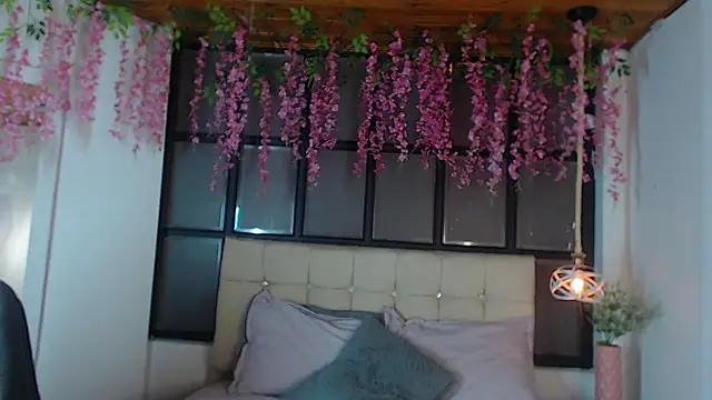natybloom webcam
