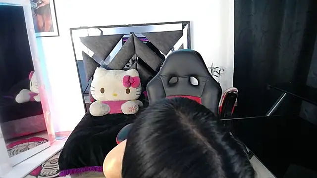 Salo_hot04