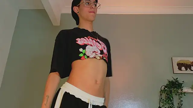 Nickifox__ webcam