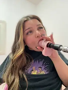 SweetFoxEyes_ webcam