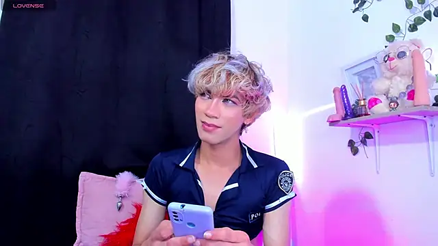 Cooperrosscute233 webcam