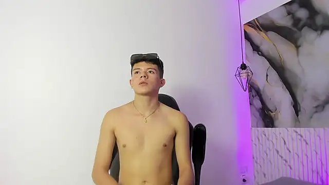 AndyFame1 webcam