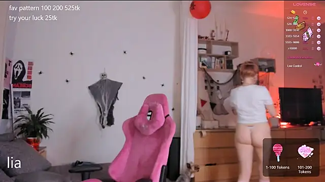 lil_lia webcam