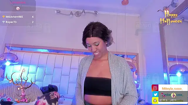 Mikeyla-Russo webcam