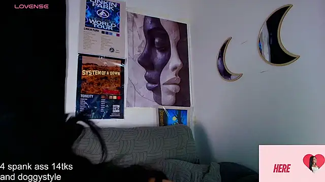 natashapridee_ webcam