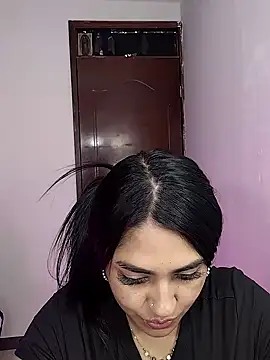 Charlotte_cutee18 webcam