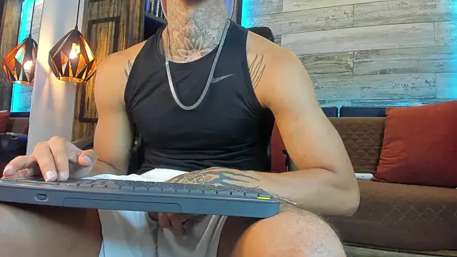 Donovan_Desmond webcam