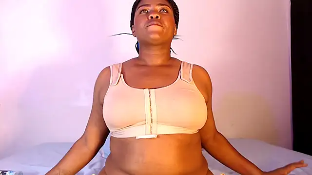 Stacyhunterxxx webcam