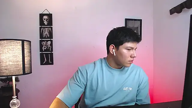JamesCr_