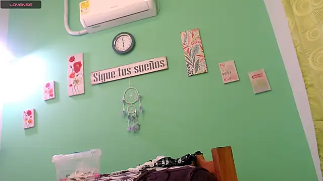 alisontitsmilk19 webcam