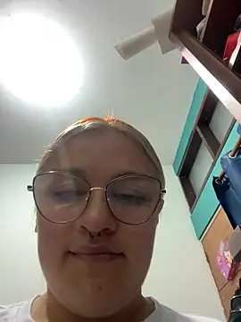 Sophia_Weest99 webcam