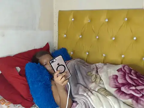 LeehXXY webcam