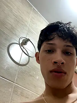 Adam_Loveee webcam